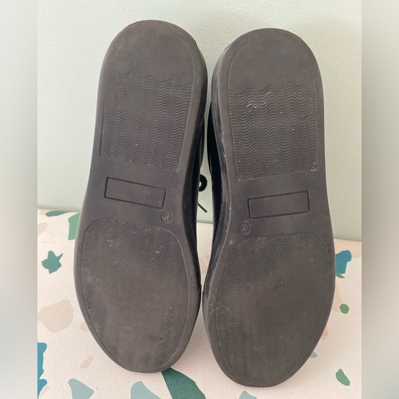 Tory Burch - Picture 3 of 3